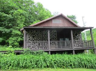 S1120 Harris Rd, Hillsboro, WI 54634