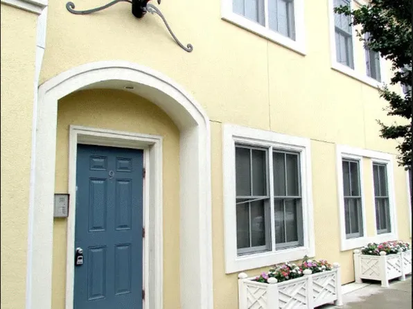 9 S Brunswick St, Richmond, VA