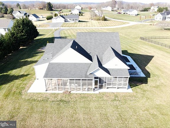 5th image of 55 Sedona Ct
