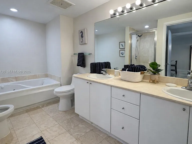 17375 Collins Ave #1505 — Photo 18