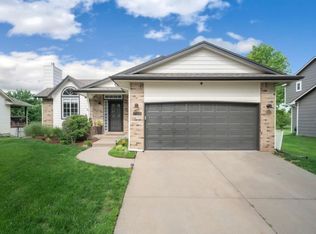 421 S Stoney Point Cir, Wichita, KS 67209