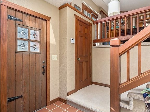 5th image of 122 Alderwood Ln
