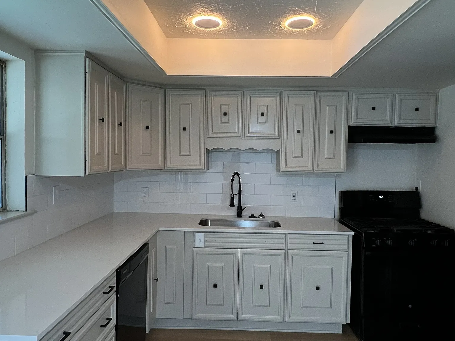4 bed, 1206 sqft, $1,500 — Photo 2