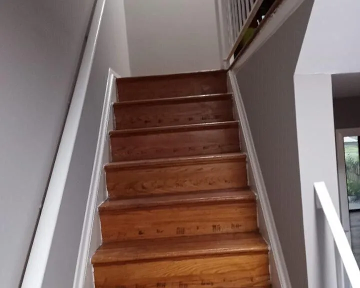 stairs to main level
