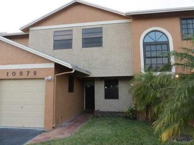10579 NW 3rd St, Pembroke Pines, FL, 33026