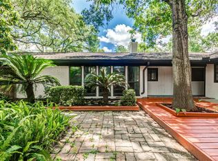 8019 Burning Hills Dr, Houston, TX 77071