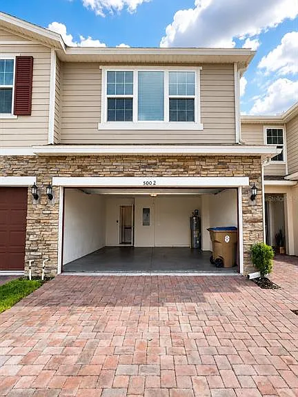 5002 Greenbank Ln — Photo 2