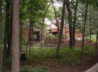 3516 Woodland Ln, Long Grove, IL 60047