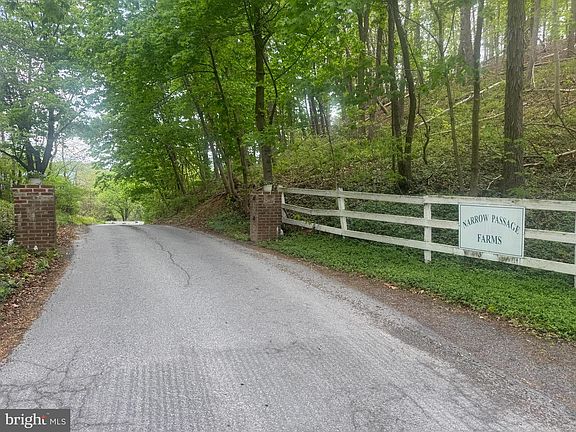 3rd image of 14 Forest View Rd