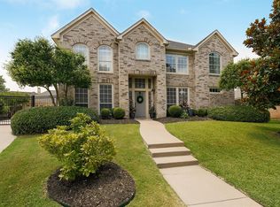 6712 Branch Creek Dr, Fort Worth, TX 76132