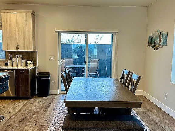 3rd image of 385 W Cliff View Ln