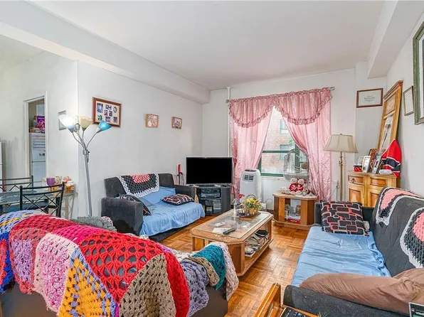 1501 Metropolitan Ave APT 6C, Bronx, NY 10462