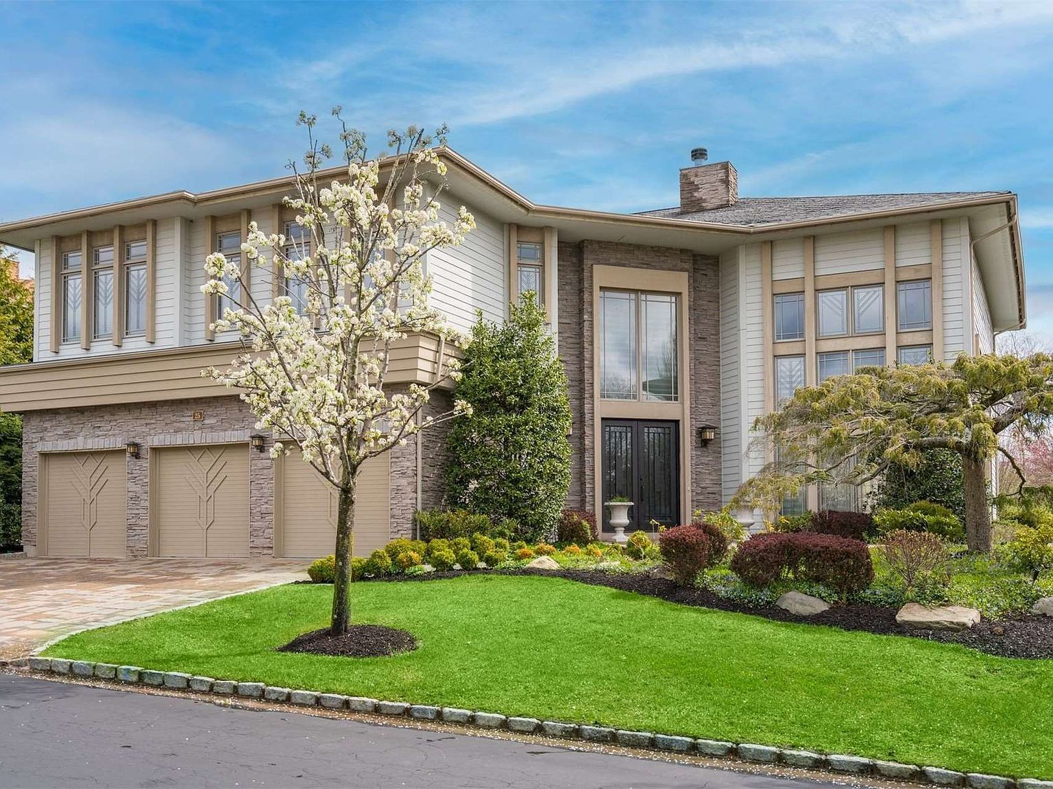 25 Kettlepond Road, Jericho, NY 11753 Zillow