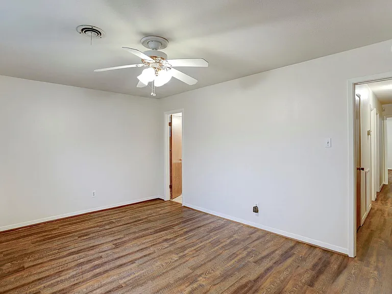 7739 Kensico Rd — Photo 12