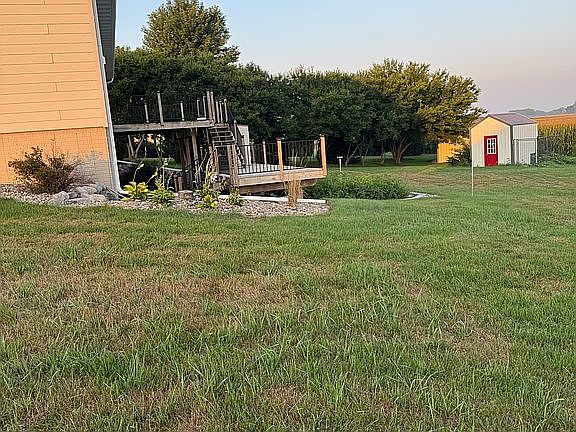 3rd image of 467 Pin Oak Dr