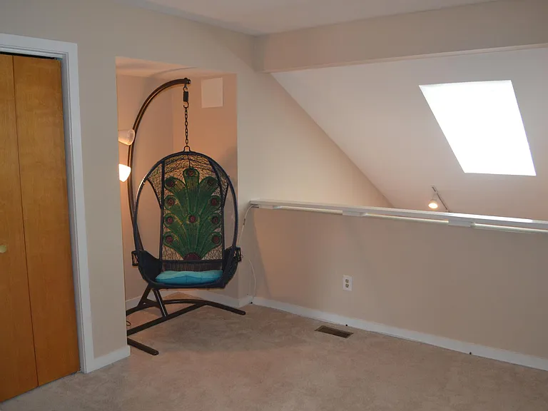 34 Falcon Ct — Photo 10
