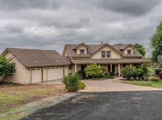 1750 Quail Oaks Rd, Valley Springs, CA 95252