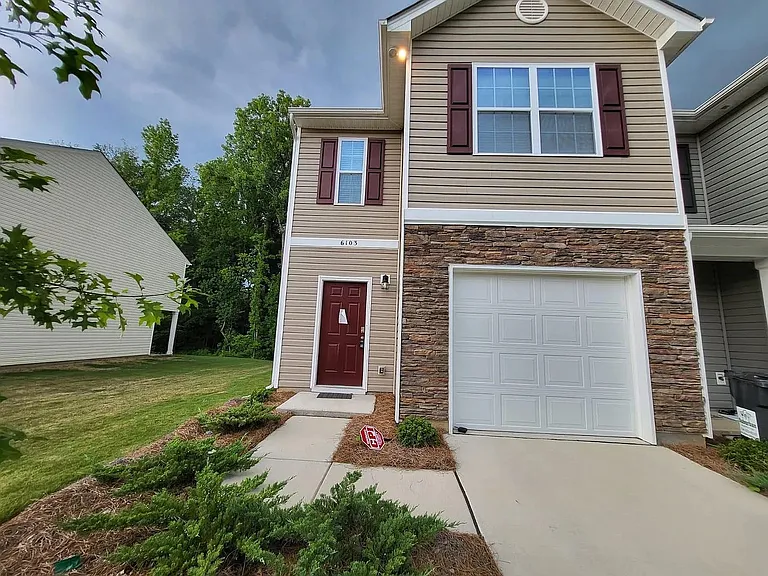 6103 Guildford Hill Ln — Photo 11