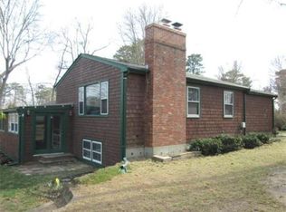 18 Shaker Ave, Wareham, MA 02571