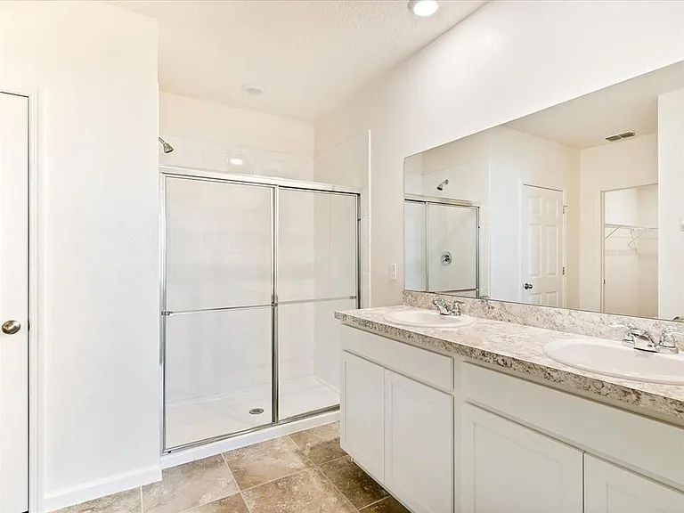 10695 SW Prato Way — Photo 15