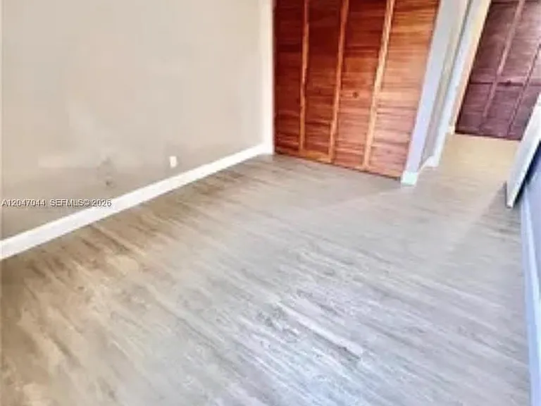 8291 SW 44th Pl — Photo 9