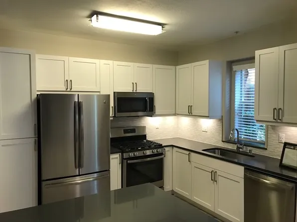 6260 W 3rd St APT 139, Los Angeles, CA 90036