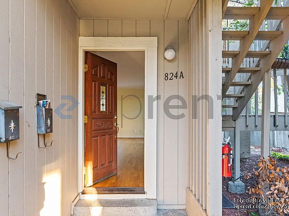 3rd image of 824 Cedar St #A