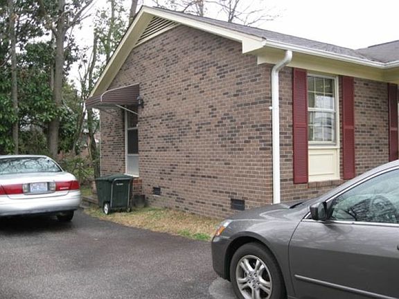 4th image of 412 S Grace St