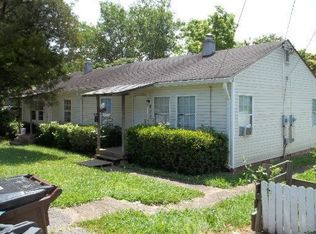 409 Robertsville Rd, Oak Ridge, TN 37830