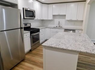 15 Douglas Ter APT 504, North Providence, RI 02904