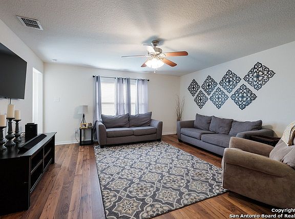 4th image of 6620 Luckey Sq