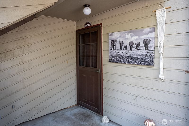 2nd image of 15175 Sunwood Blvd #DD12