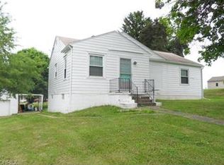 2769 Springfield Lake Blvd, Akron, OH 44312