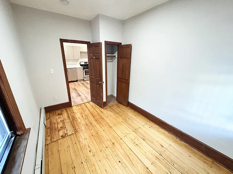 1568 Tremont St #1R — Photo 13
