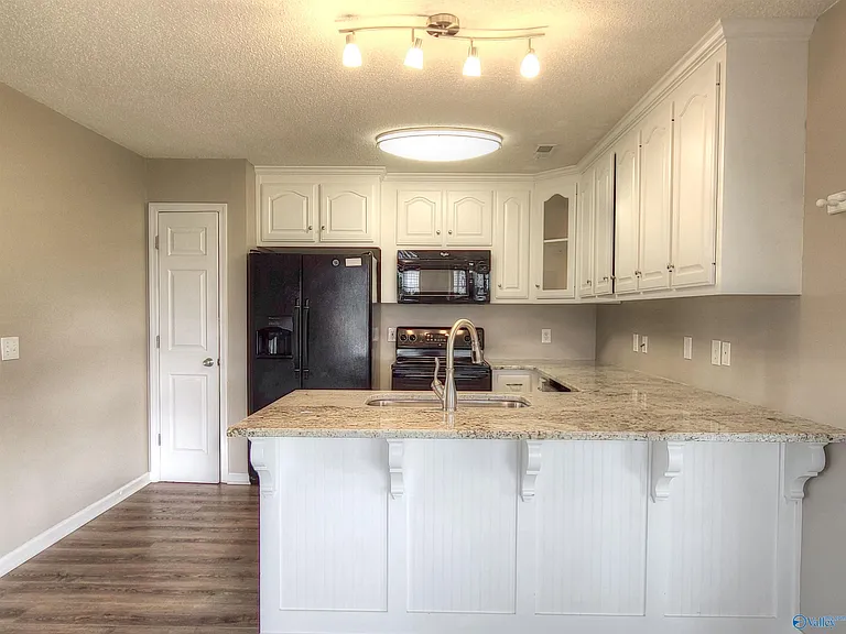 241 Misty Cove Ct — Photo 6