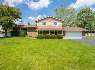 57 Hawthorn Dr SW, Etna, OH 43062