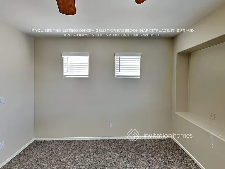 25549 W Whyman St — Photo 14