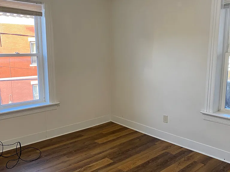363 S Main St #2N — Photo 4