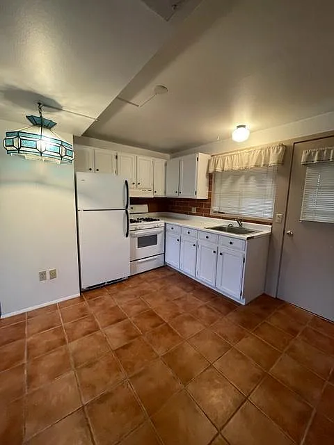 1 bed, 1.0 bath, 588 sqft, $1,200 — Photo 4