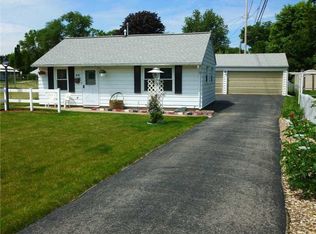 441 26th St, Marion, IA 52302