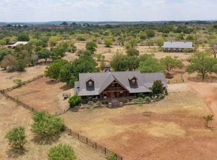 590 Sandy Mountain Dr, Sunrise Beach, TX 78643