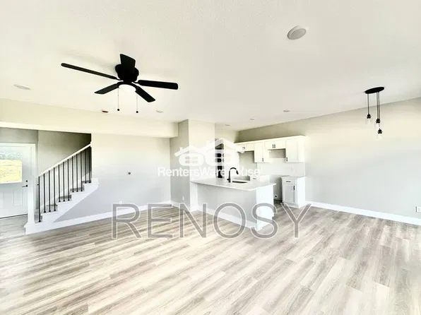 7000 Lake Ridge Ave Unit 27, Des Moines, IA 50320