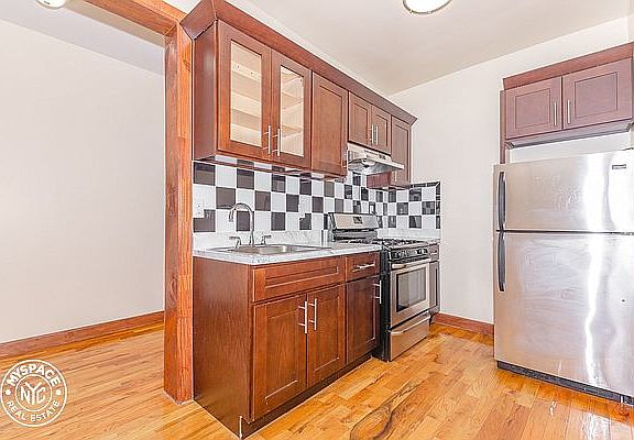 2nd image of 49 Clarkson Ave APT 2K