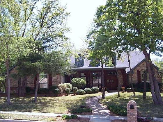 1st image of 3504 Buckingham Dr