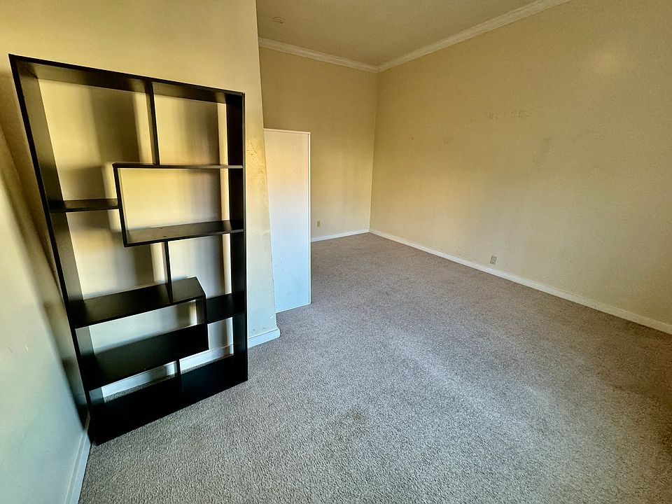 1st image of 515-517 3rd Ave
