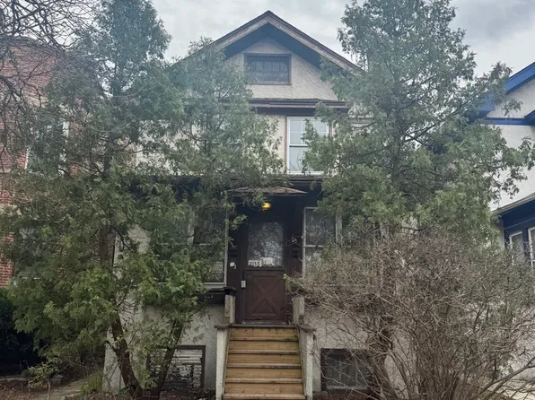 2155 W Touhy Ave, Chicago, IL 60645