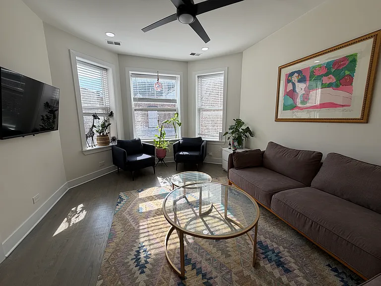 2630 N Fairfield Ave #2R — Photo 6