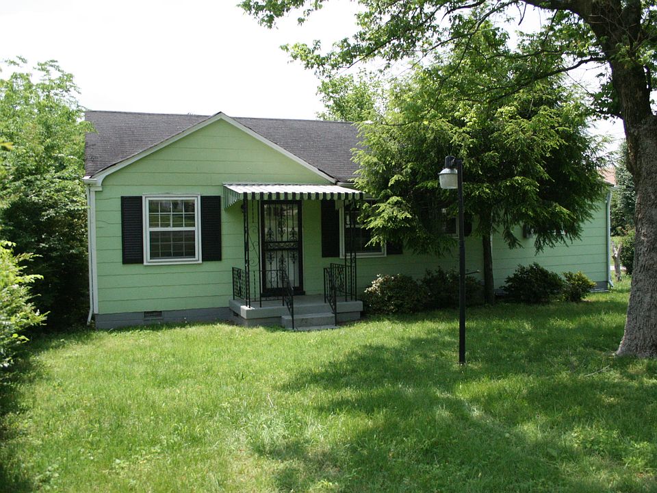 1st image of 2601 Crump Dr