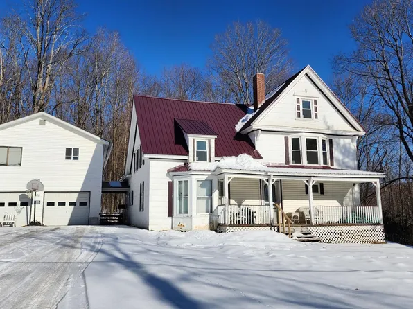 68 School Street, Dexter, ME 04930