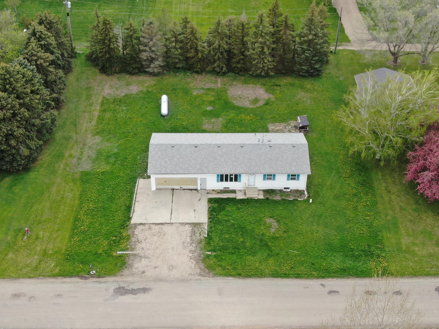 620 12th Ave S, Faulkton, SD 57438 Zillow